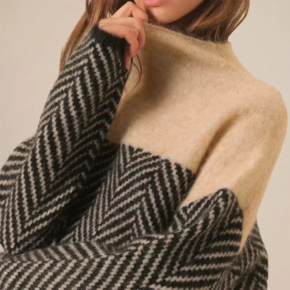 Turtleneck Wool Jumper Herringbone — view 3